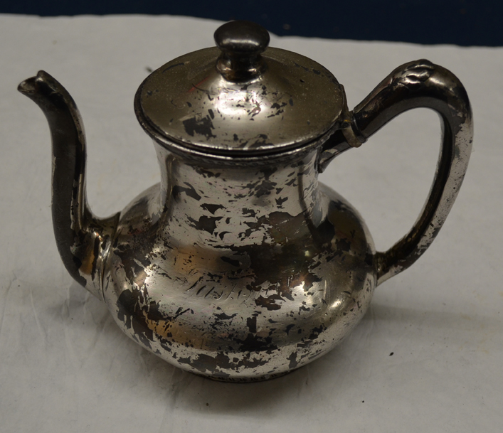 silver%20teapot%20from%20the%20steamer%20Tashmoo